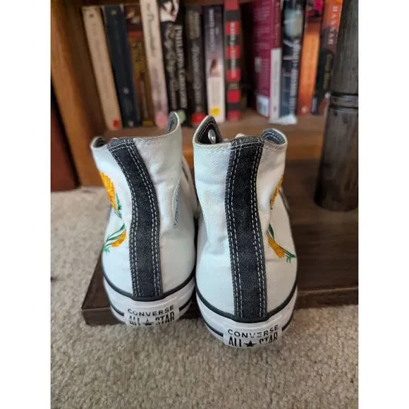 Converse Chuck Taylor All Star High Floral Embroidery 2021 Women's Size 7.5 - Picture 2 of 6